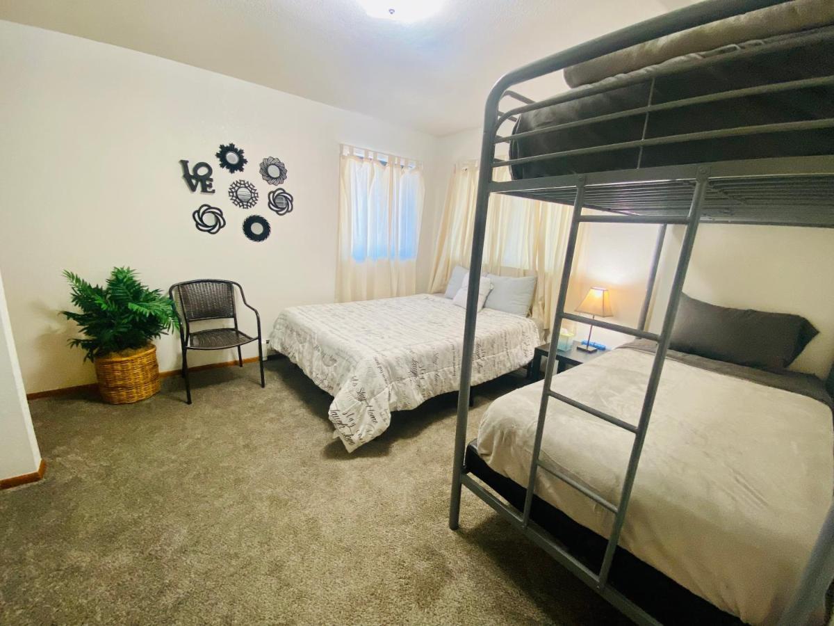 Family Friendly, 3 Bedroom House, With King Bed For Up To 15 - Bbq - Internet - Jet Tub Auburn Exterior foto